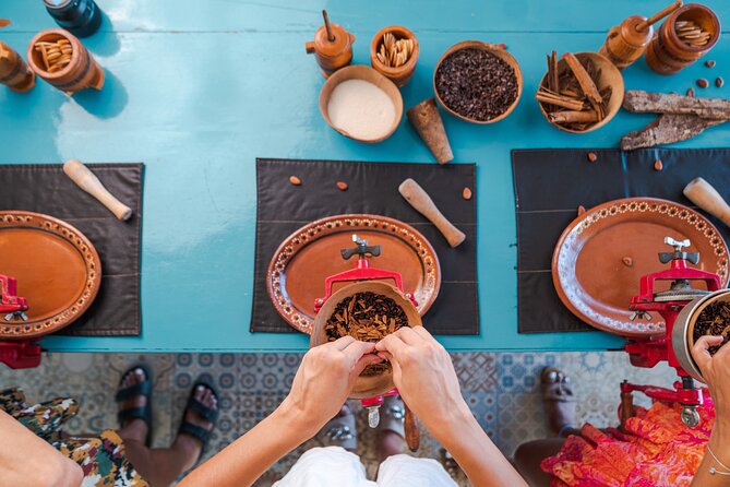 Chocolate Seaside Workshop & Wine Tasting - The Stingray Beach Setting and What to Expect on Site