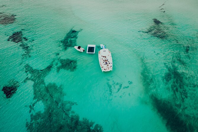 Cozumel All Inclusive: Coast & Relax 4h on 51' Leopard - Price and Extra Fees: When This Private Charter Is Worth It
