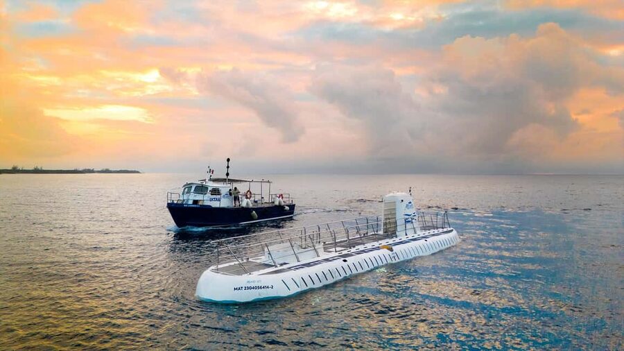 Cozumel: Atlantis Submarine Adventure - Where you start at Atlantis Submarines Cozumel