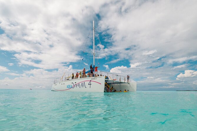 Cozumel Catamaran Snorkeling Tour & lunch - Lunch and Beach Time at the Playa Mia Beach Park
