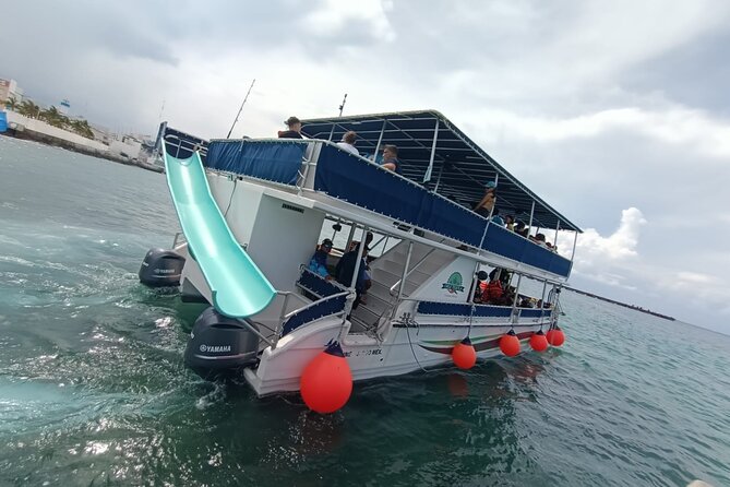 Cozumel Catamaran Tour: Snorkel at Top Reefs & Open Bar - Onboard vibe: music, open bar, and how it affects your snorkeling