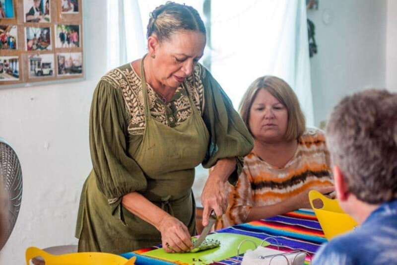 Cozumel: Cooking Class with Josefina - Meet Josefina and Jeronimo, Then Choose Your Main