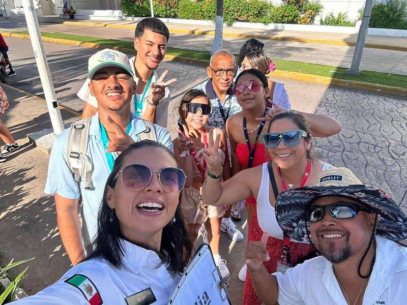 Cozumel: Island Highlights by Private Van & Local Guide (4h) - A private 4-hour Cozumel day, built around you