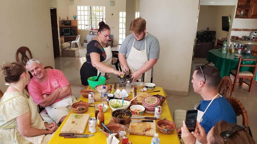 Cozumel: Private Cooking Class in a Family Kitchen - What You Eat at the Family Table (And Why It Matters)