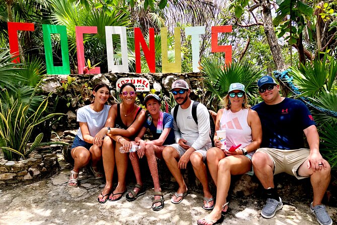 Cozumel: Private Excursion - Van or MiniBus - Downtown and Municipal Market: where the “real snacks” can happen