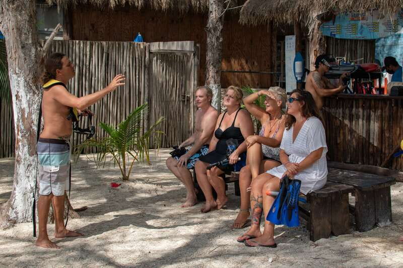 Cozumel Private Jeep Tour with Lunch and Snorkeling - What Makes a Private Jeep Day on Cozumel So Different