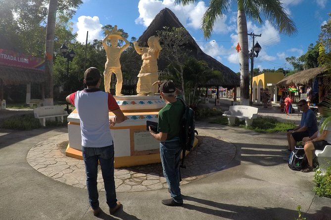 Cozumel Private Van Service with Snorkel Tour - Guide Style: Communication, Radio Control, and Local Insight