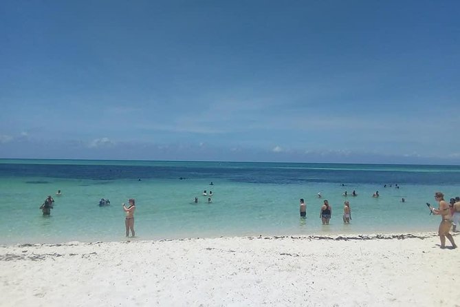 Cozumel round transportation to the beaches - How the Cozumel beach run really works from San Miguel