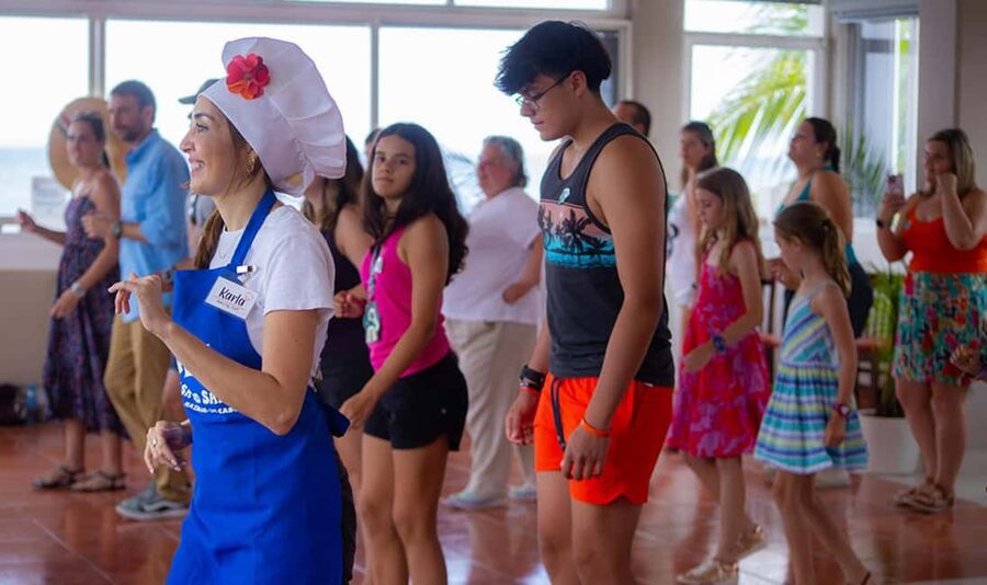 Cozumel: The Original Salsa & Salsa™ - Salsa making class: four steps, multiple types, real tasting