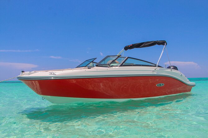 Deluxe Private Boats - 24 ft Sea Ray - Entering Cozumel by Your Own Speedboat (24 ft Sea Ray)