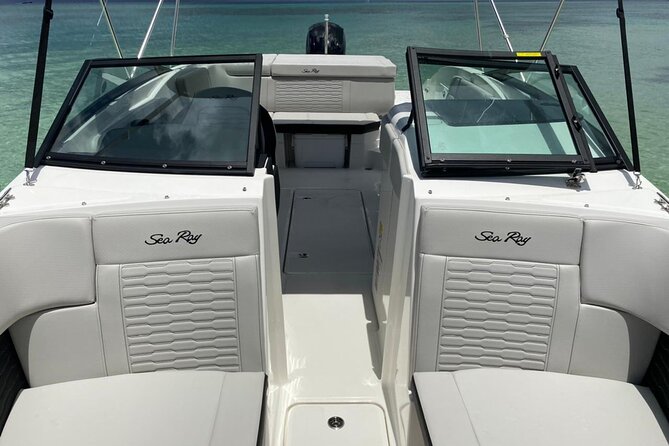Deluxe Private Boats - 24 ft Sea Ray - Coral Reefs Monument: snorkeling time with included gear
