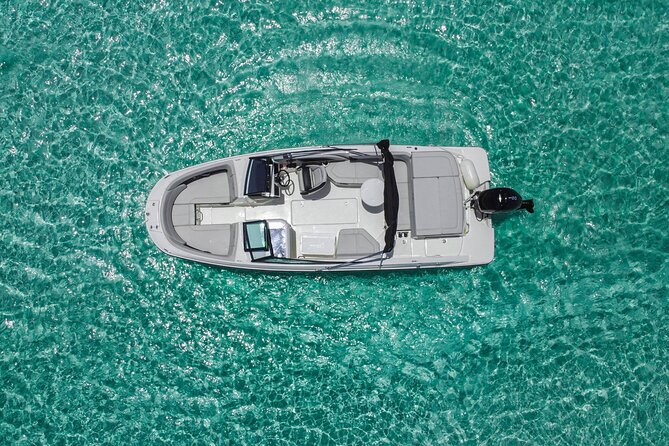 Deluxe Private Boats - 24 ft Sea Ray - What to pack for Cozumel sun, water time, and seasickness risk