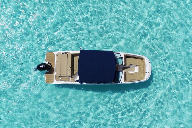 Deluxe Private Boats - 27 ft Sea Ray - Snorkeling That Feels Like You Have the Reef to Yourself