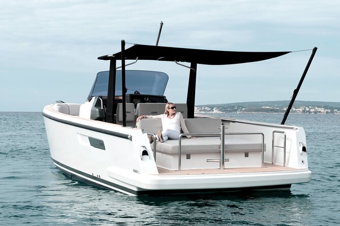 Deluxe Private Boats - 36 ft Fjord - The Playa El Cielo part that makes people remember the day