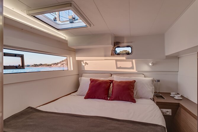 Deluxe Private Boats - 40 ft Catamaran - Timing, Duration, and the Pace of a Half-Day Catamaran