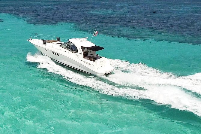Deluxe Private Boats - 40 ft Sea Ray - The Reef Barrier Snorkel: Coral Heads, Fewer Crowds