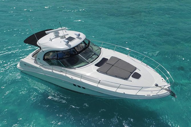 Deluxe Private Boats - 40 ft Sea Ray - The Aboard Feel: Music, Shade, Bathrooms, and Timing