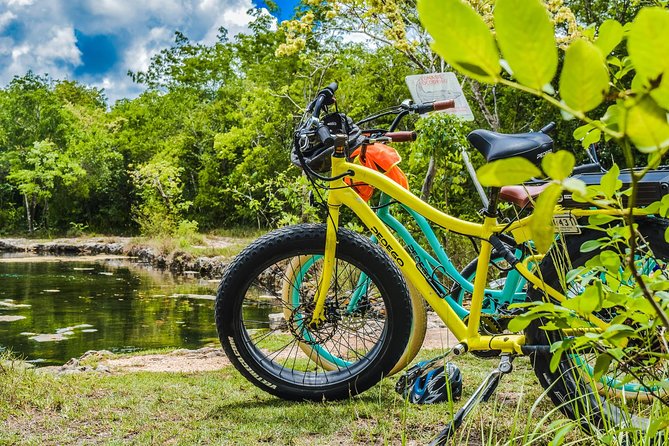 E-Bike Adventure in Cozumel - West Side Ride N' Snorkel - Beach club time: lockers, showers, and choosing your snack strategy