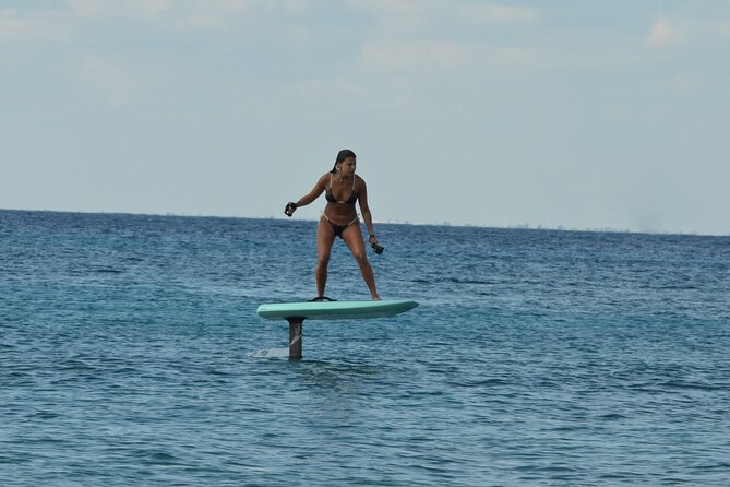 E-Surf Lessons - Board time, wait time, and the role of rash shirts