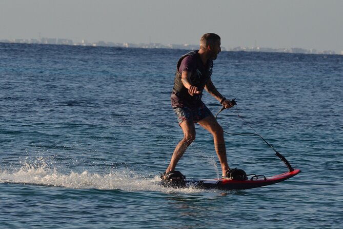 E-Surf Lessons - La Monina meeting point and what to plan for nearby
