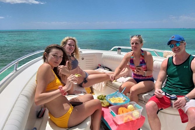 "First Lady" Private Snorkel & El Cielo Sandbar Combo - Getting to the marina without losing your morning