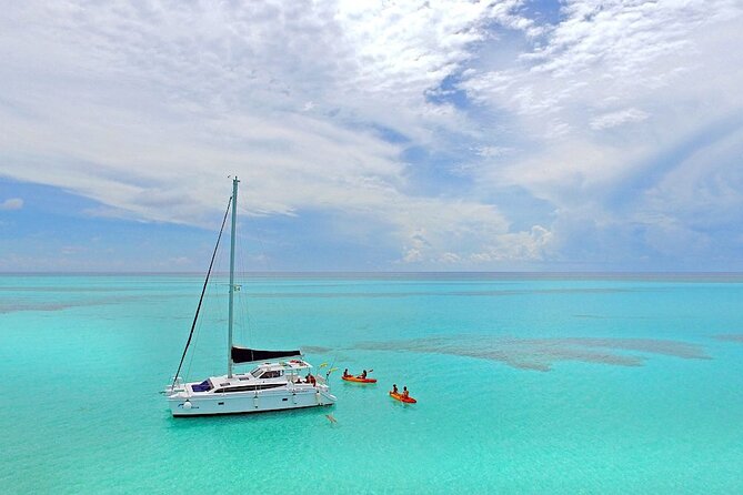 Full-Day Catamaran Cozumel Tour with Sky Snorkeling - Grand Cozumel catamaran sailing with drinks and a real break from the heat