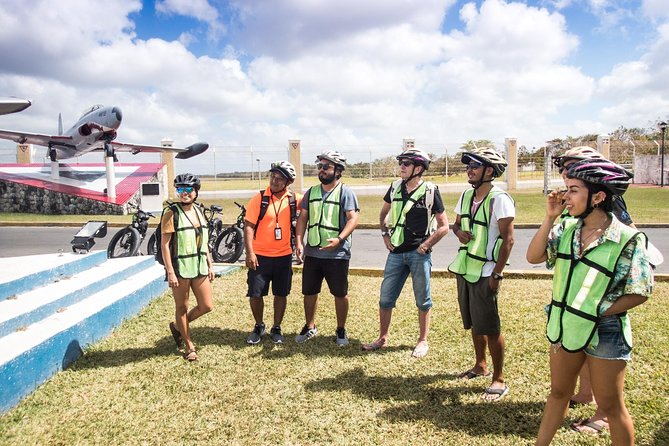 North Shore E-Bike & Beach Break - Small groups and safety: what you should expect