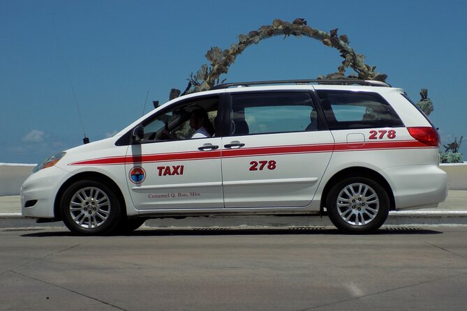 Private Transfer between Cozumel Airport or Ferry, and Hotels - Finding Your Pickup Point at the Cozushuttle Desk or Module