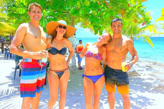 Snorkeling and Beach Club Access in Cozumel with Lunch - Lunch at the beach club: included Mexican food, optional vegetarian