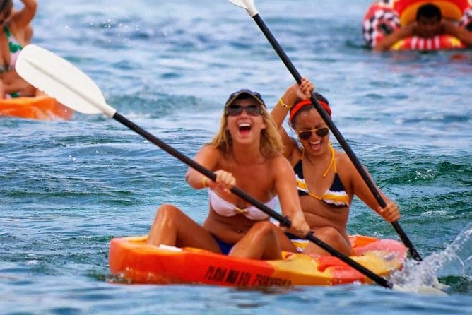 Taste of Mexico: Rolling Cigar & Tequila Experience with transfer - Cozumel Downtown Shopping: Lively Streets, Real Bargains, and Pushy Moments
