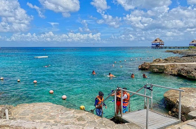 The Perfect Day in Chankanaab Park Cozumel - Comfort details that make a reef day easier