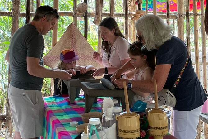 Tierra Maya – Sanctuary of Living Mayan Traditions - Chocolate workshop using Mayan stone tools