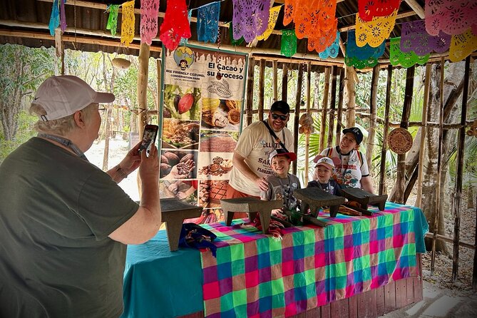 Tierra Maya – Sanctuary of Living Mayan Traditions - The Caribbean water time: seeing marine life from a boat